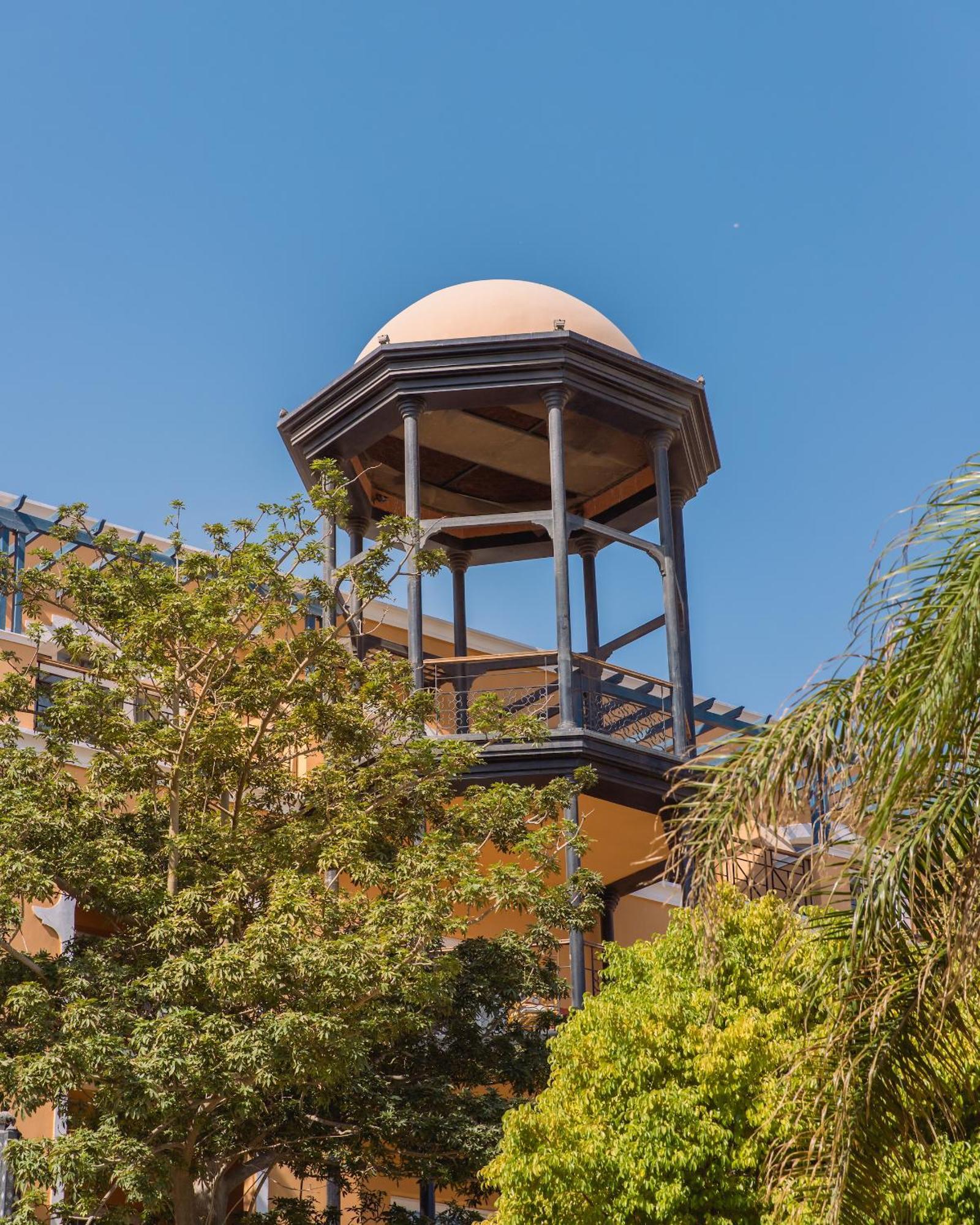 The Grand Resort Hurgada Dış mekan fotoğraf The tower of the house